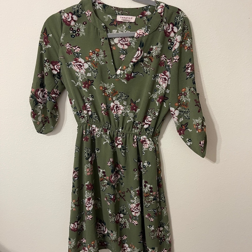 Brand: Tempted 
size: Small
color: Green